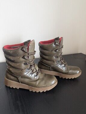 Cougar Olive Patent Leather Puffer Winter Boots Size 8 Waterproof -30°C/ -22°F